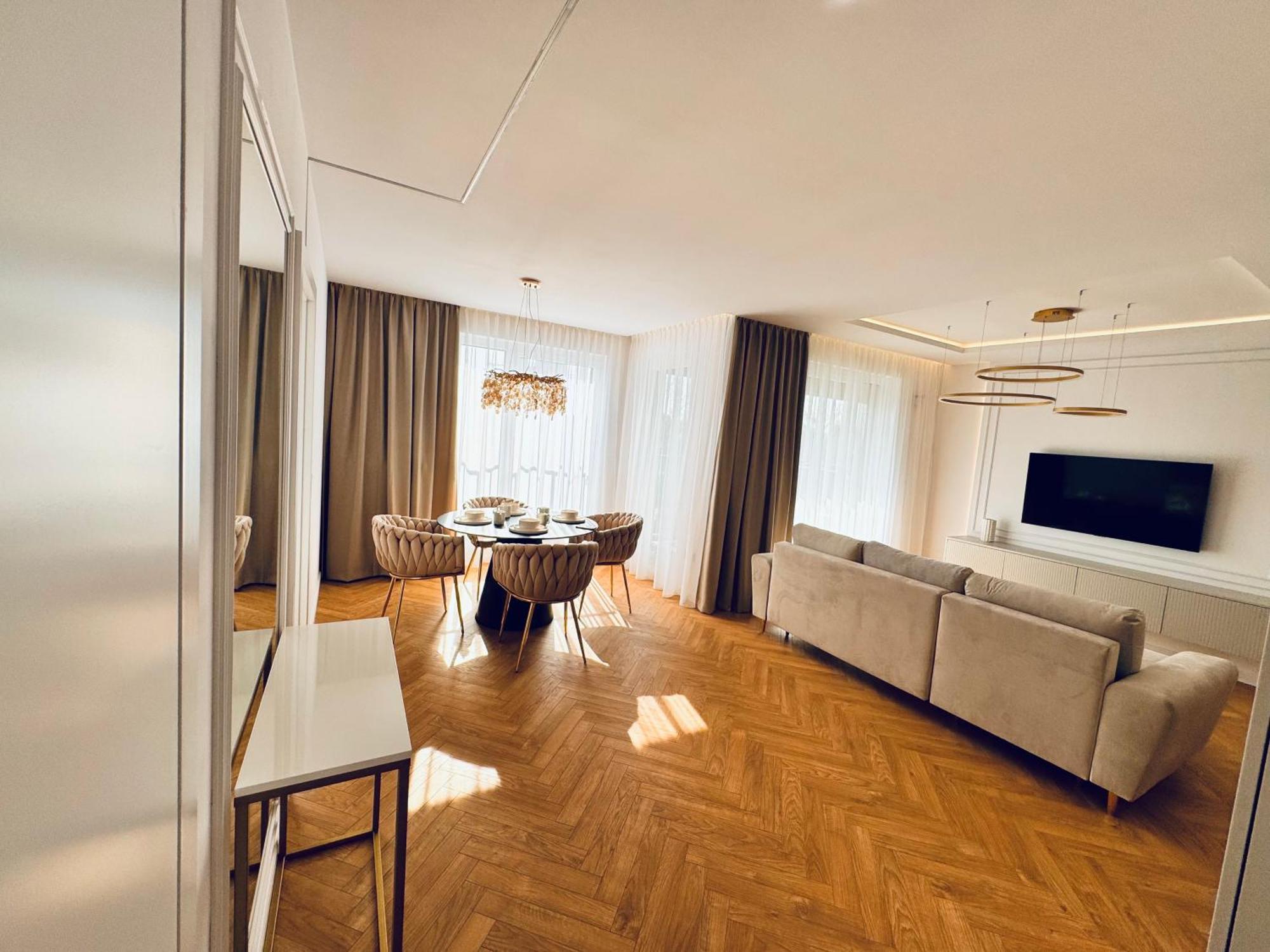 Taupe II Wyjatkowy Apartament W Centrum Lodzi Exteriér fotografie